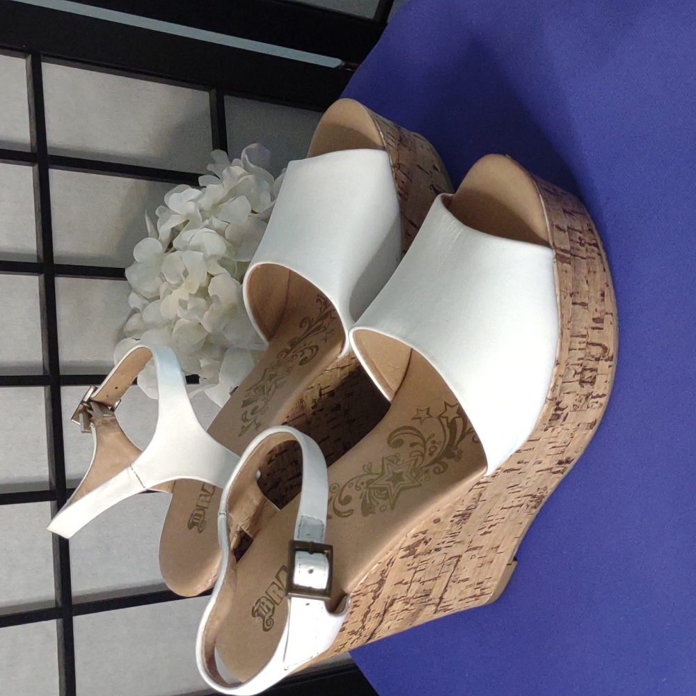 Brash wedges 💕